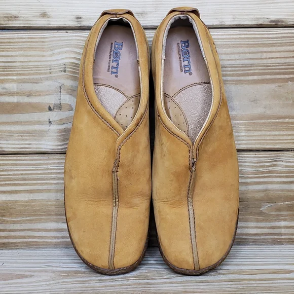 Born Shoes Women’s W1241 Slip On Split Toe Leather Shoes - Picture 8 of 11